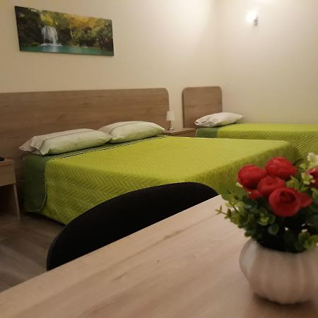 Af Service B&B Mesagne Exteriér fotografie